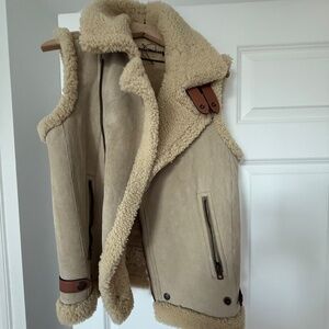 Coach Sherpa Vest